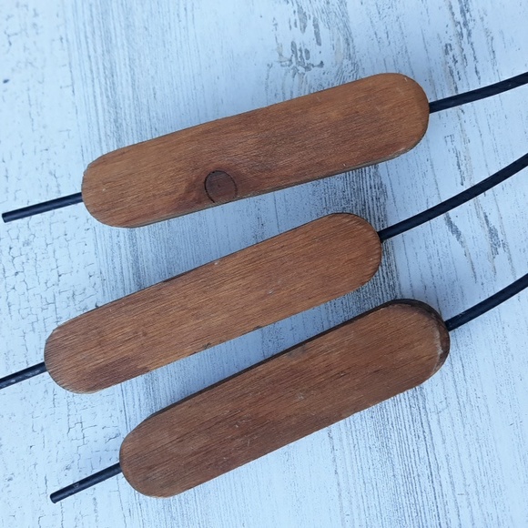 MID-CENTURY MODERN WALL DECOR - Picture 5 of 6